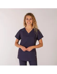 https://uniformesgarys.com/WebRoot/Store/Shops/UniformesGarys/60DF/2443/8084/A762/8E85/0A6E/4002/B556/658800-104-L.png