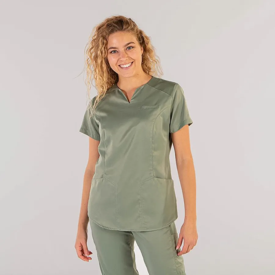 https://uniformesgarys.com/WebRoot/Store/Shops/UniformesGarys/60DC/4045/3E3C/AE8B/6283/0A6E/4002/E3DE/658900-149-L.png